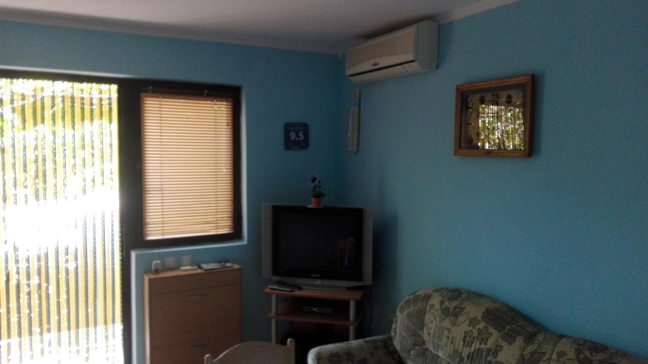 Apartments Penovic Kotor Bagian luar foto